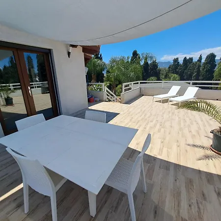 Mullano Apartment